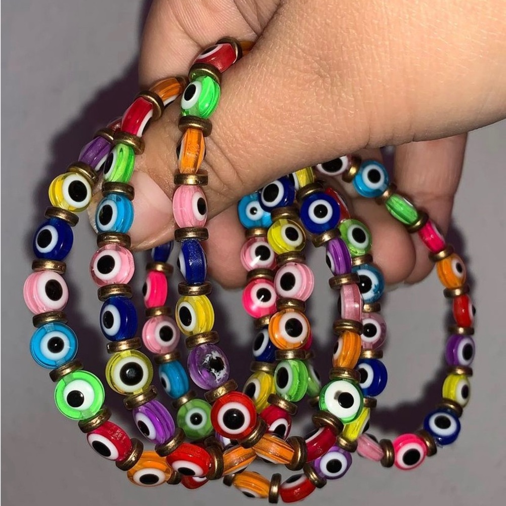 Homemade bracelets💯 ig:@jnc.bracelets💕 $6 each